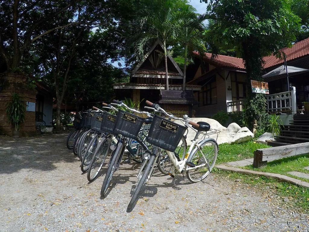 The Old Palace Resort Klong Sa Bua Phra Nakhon Si Ayutthaya Buitenkant foto